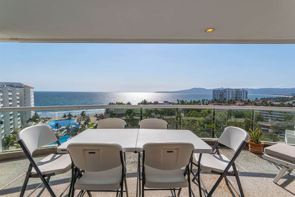 Balcón Condominio VillaMagna Residencial con vista al mar en venta