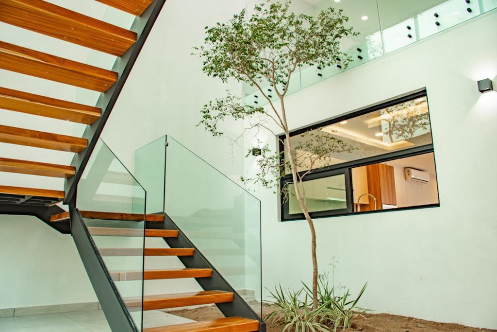 Escaleras Casa Moderna en la Privada Rinconada Nuevo Nayarit
