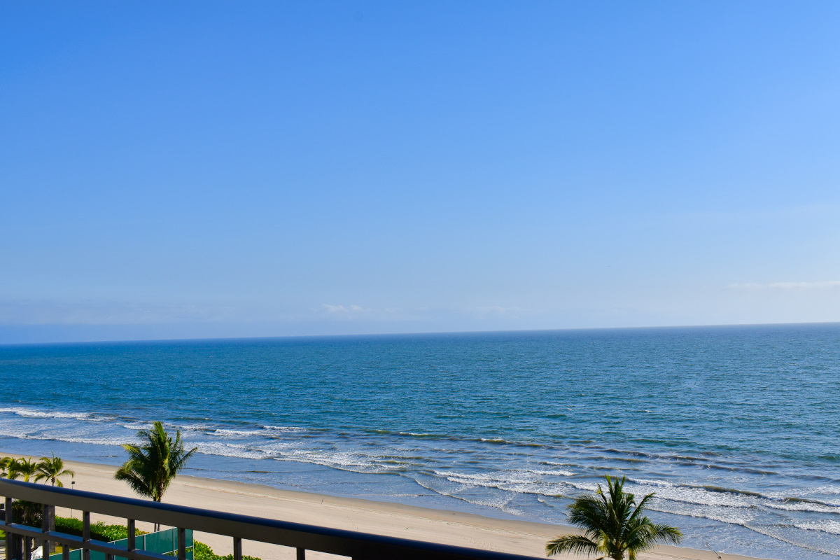 Condominio Playa Royale Residence en venta con vista al mar